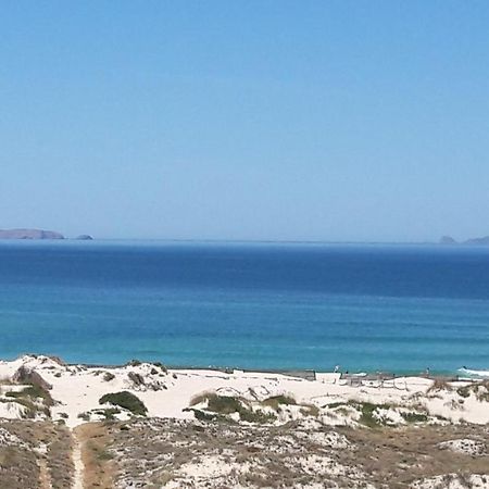 Maresia - Beachfront Peniche Apartment ภายนอก รูปภาพ