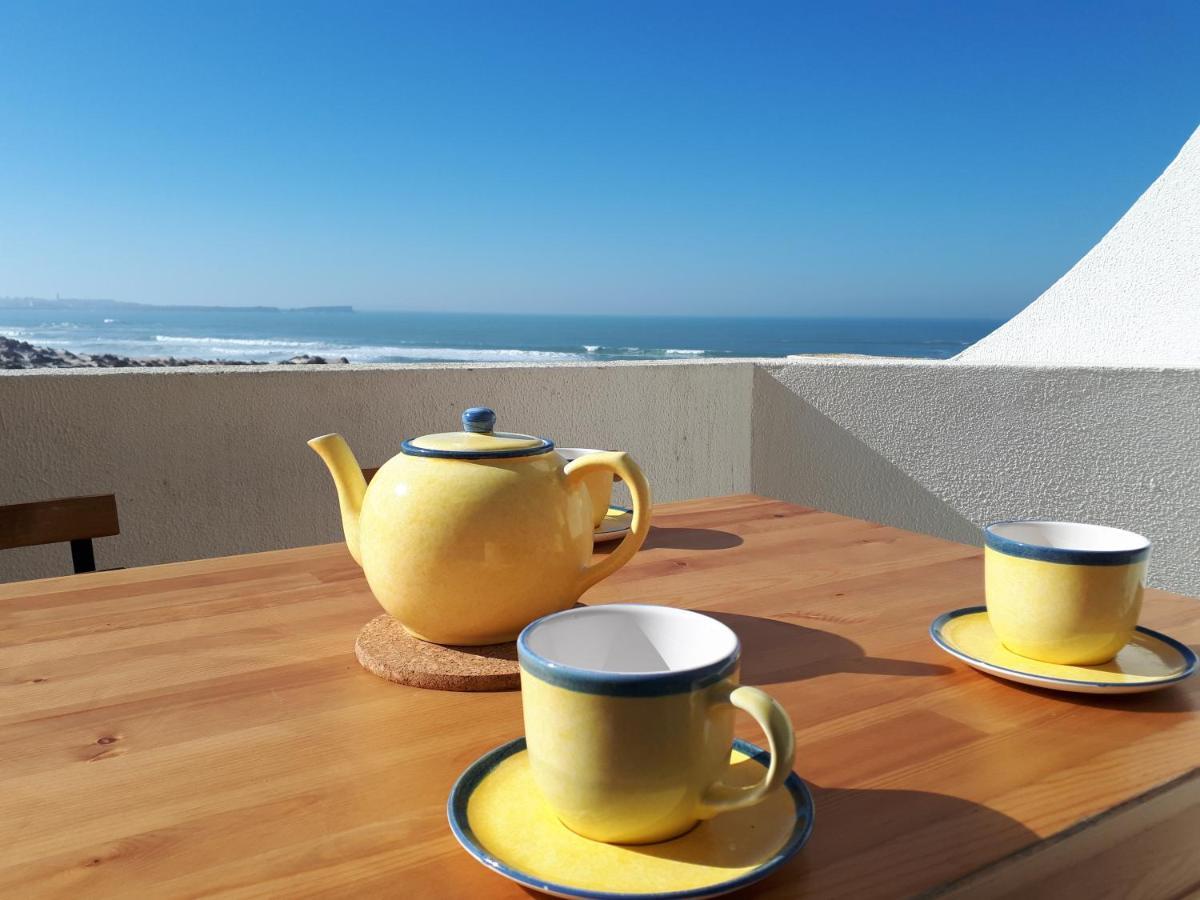 Maresia - Beachfront Peniche Apartment ภายนอก รูปภาพ
